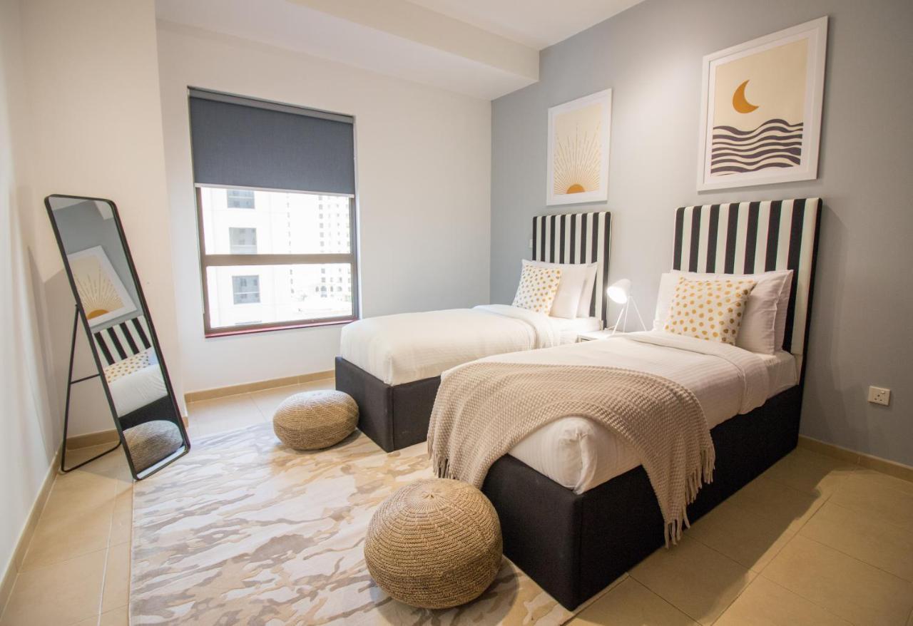 شقة Premium 3Br! Partial Sea-View - Amwaj دبي المظهر الخارجي الصورة